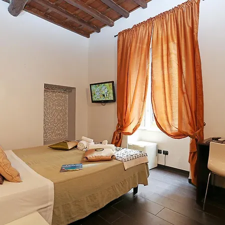 Colosseo Suites *